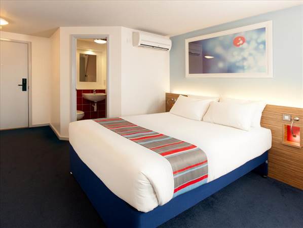 Travelodge Edinburgh Central Waterloo Place Bagian luar foto