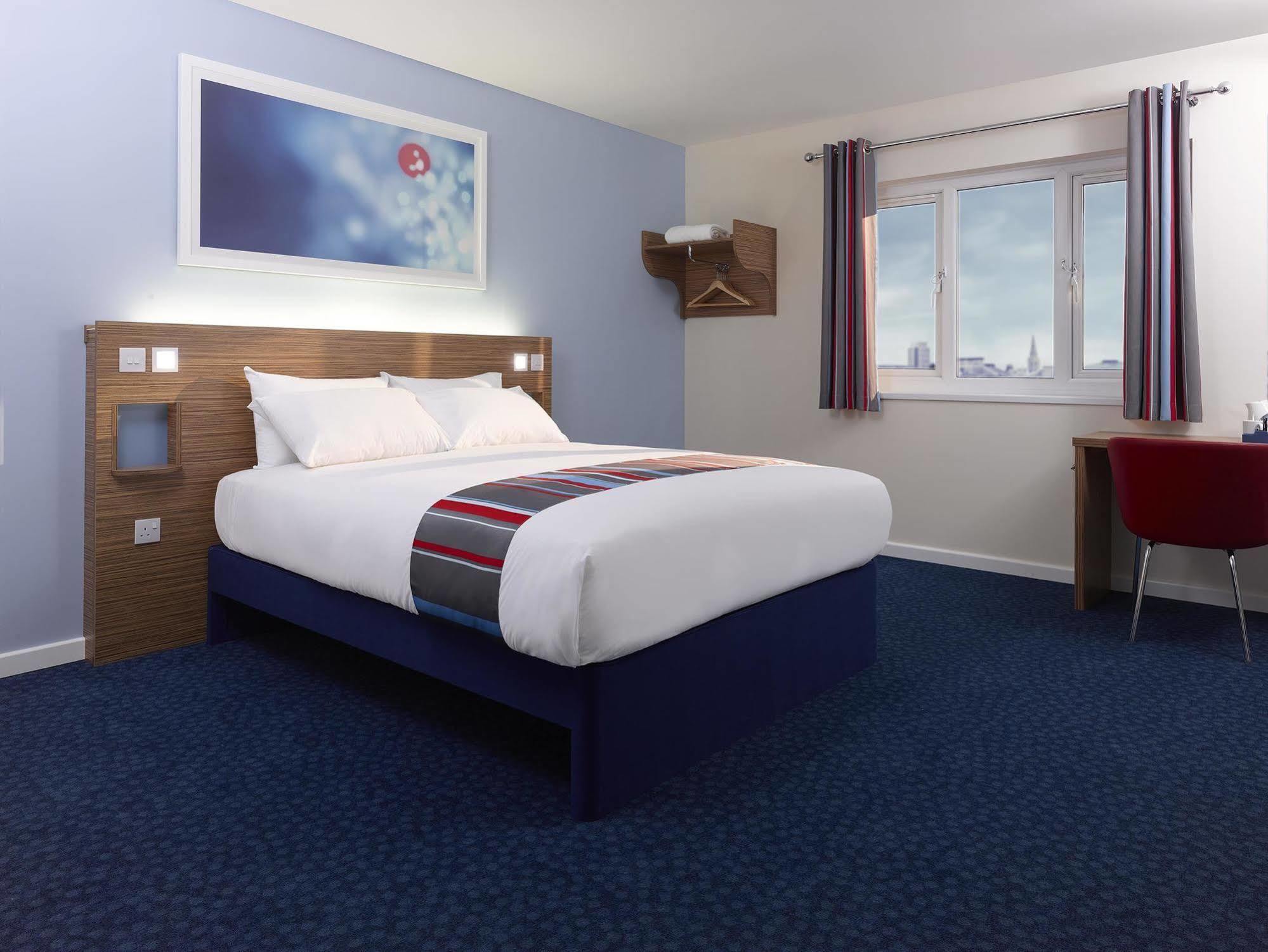 Travelodge Edinburgh Central Waterloo Place Bagian luar foto